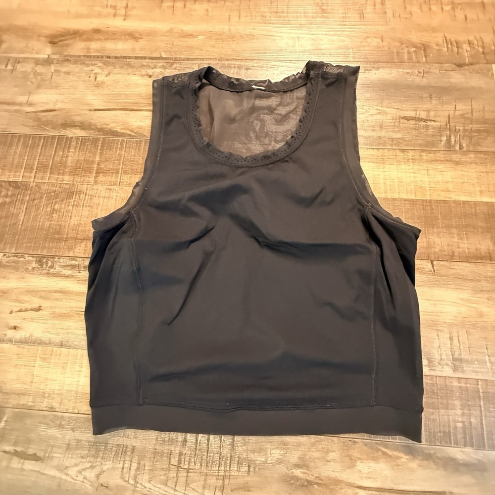 Lululemon‎ Cropped Mesh Back Tank Sz S